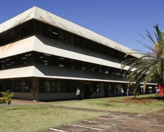 Cautelar do TCE-PR suspende licitação de Londrina para a manutenção da frota