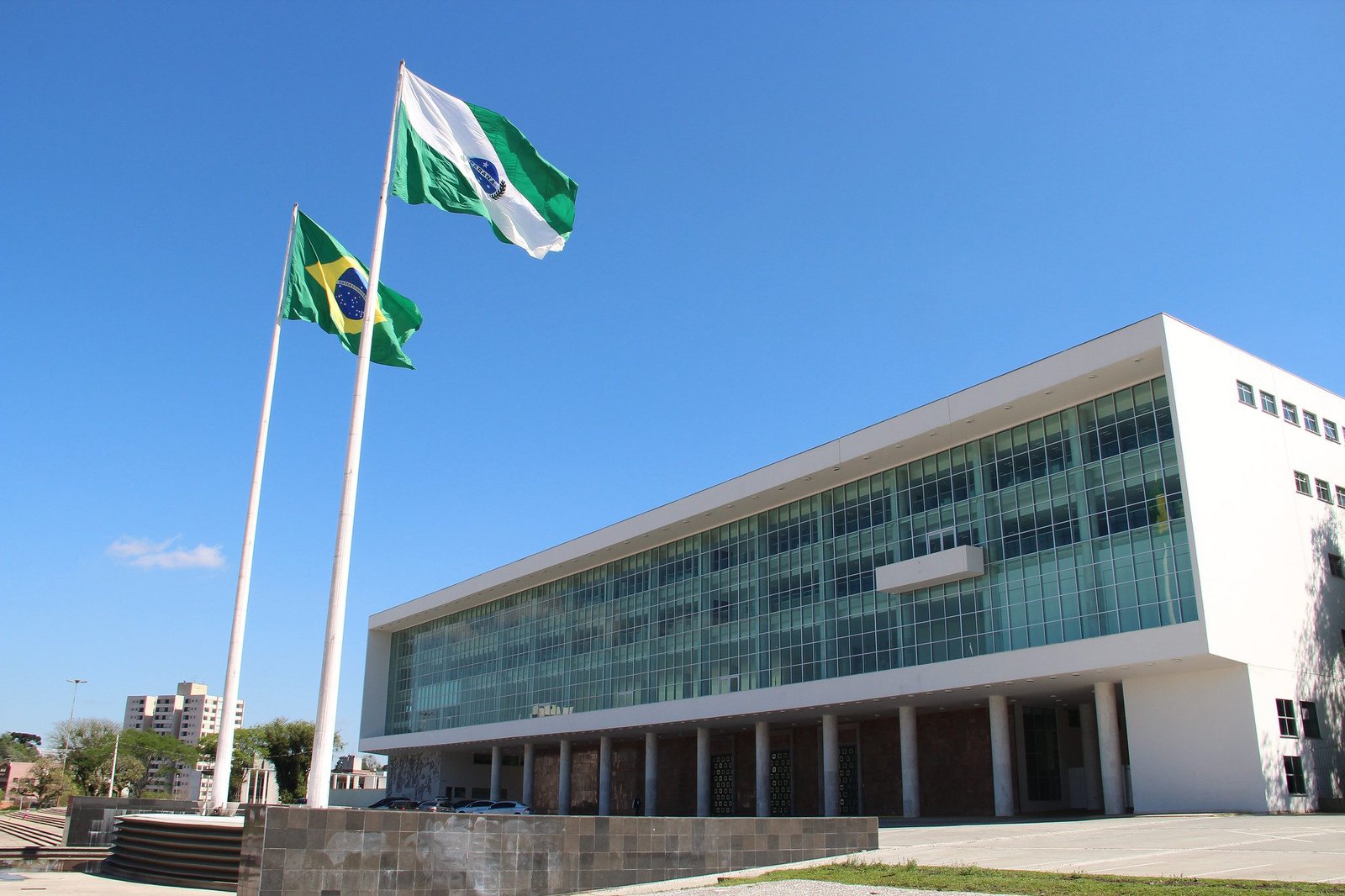 Quem são os candidatos a governador do Paraná (PR) nas eleições 2026