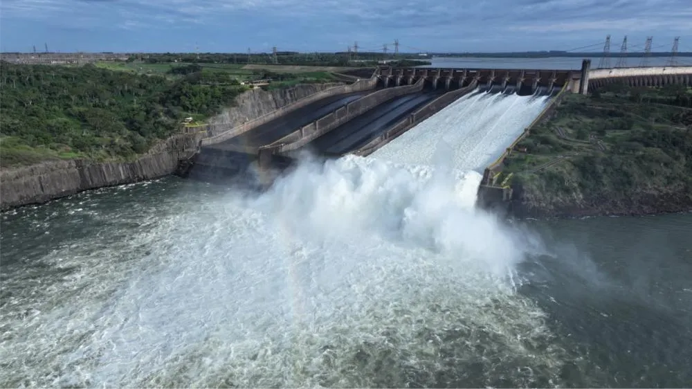 Rio Paraná sobe na região de Foz e CDE e Itaipu mantém alerta para risco de inundação
