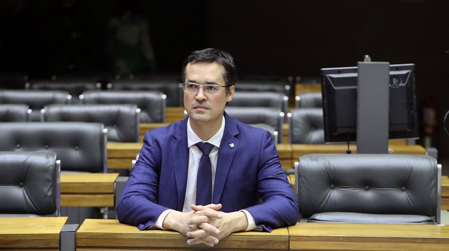 TSE suspende campanha de Deltan Dallagnol ao Senado pelo Paraná